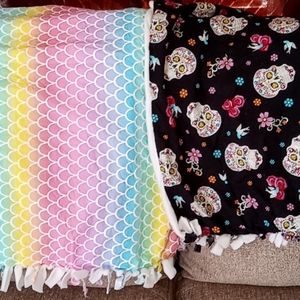 Knot blankets